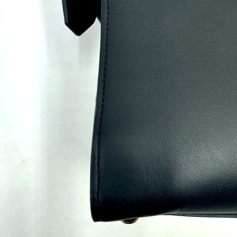 Auth Burberry Black Matte Leather Clifton Convertible 2way Handbag Purse